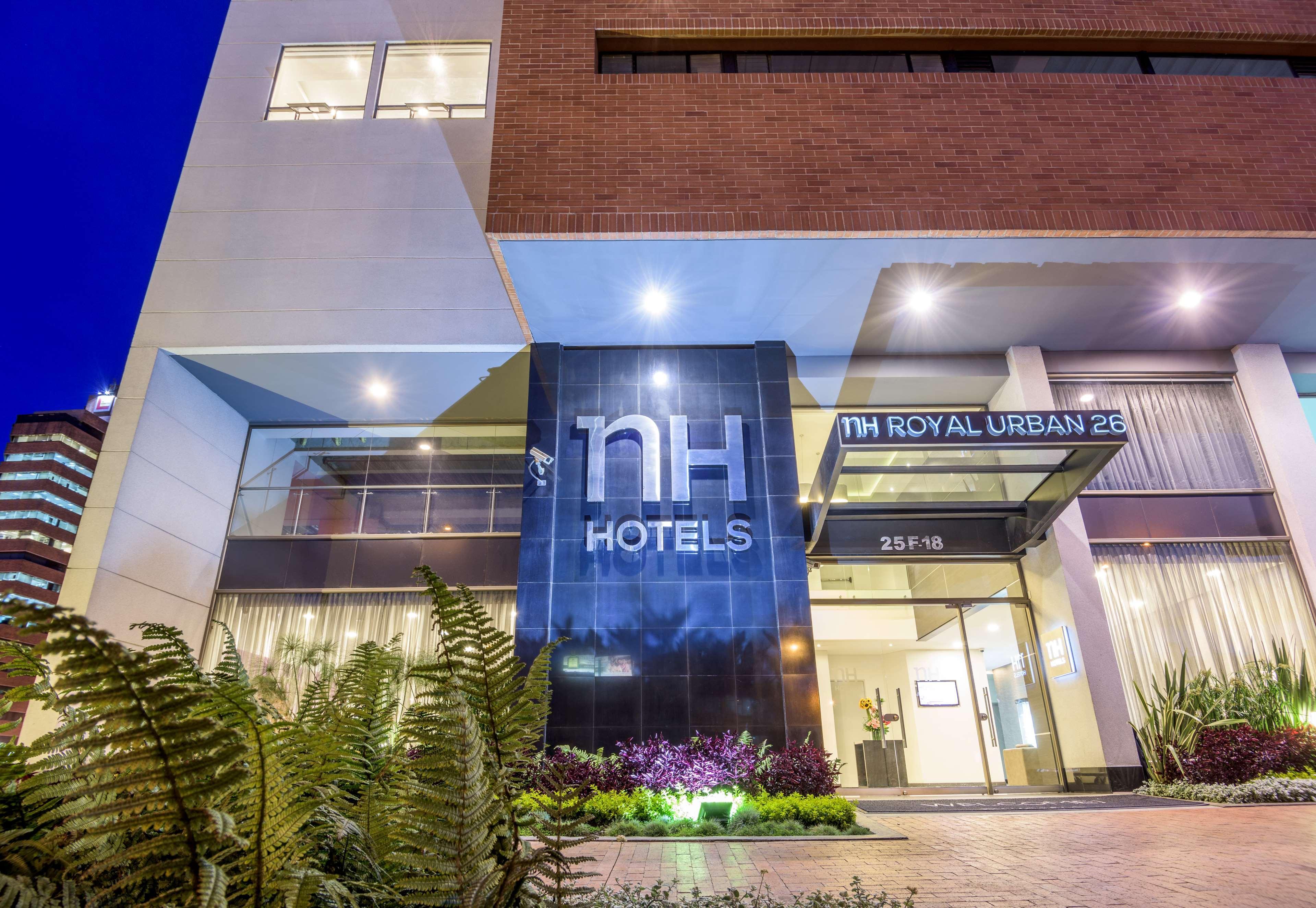 NH Bogota Urban 26 Royal Hotel Bagian luar foto